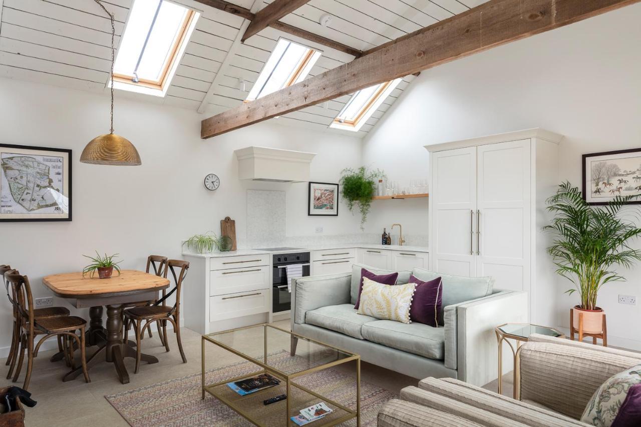 Linseed Barn- Stamford Holiday Cottages Экстерьер фото