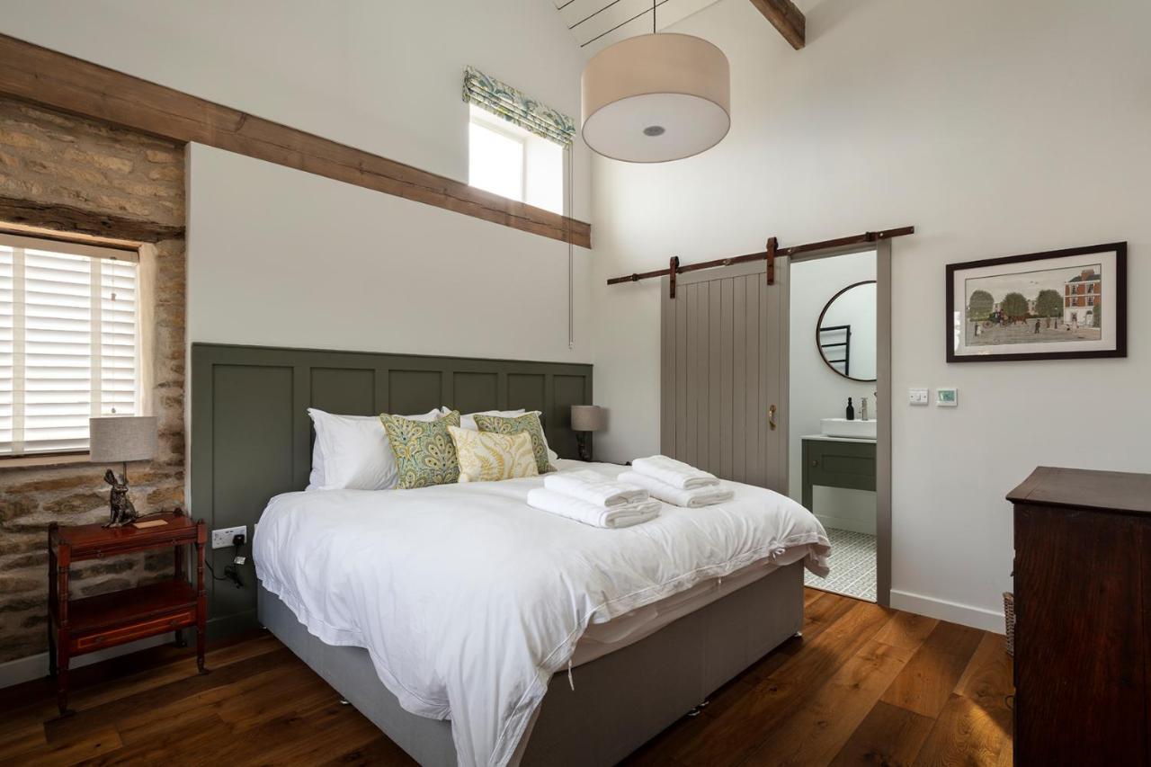 Linseed Barn- Stamford Holiday Cottages Экстерьер фото