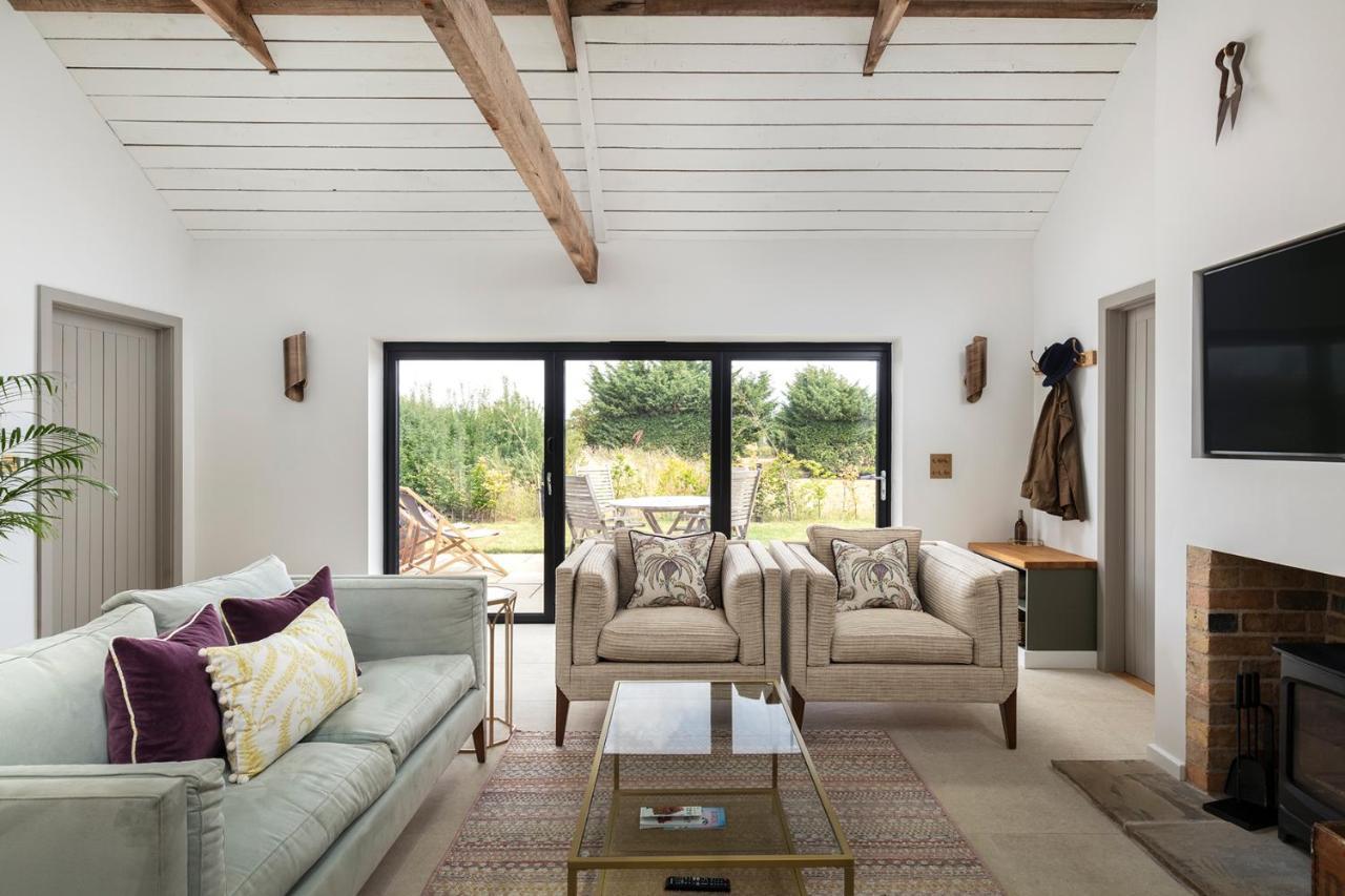 Linseed Barn- Stamford Holiday Cottages Экстерьер фото