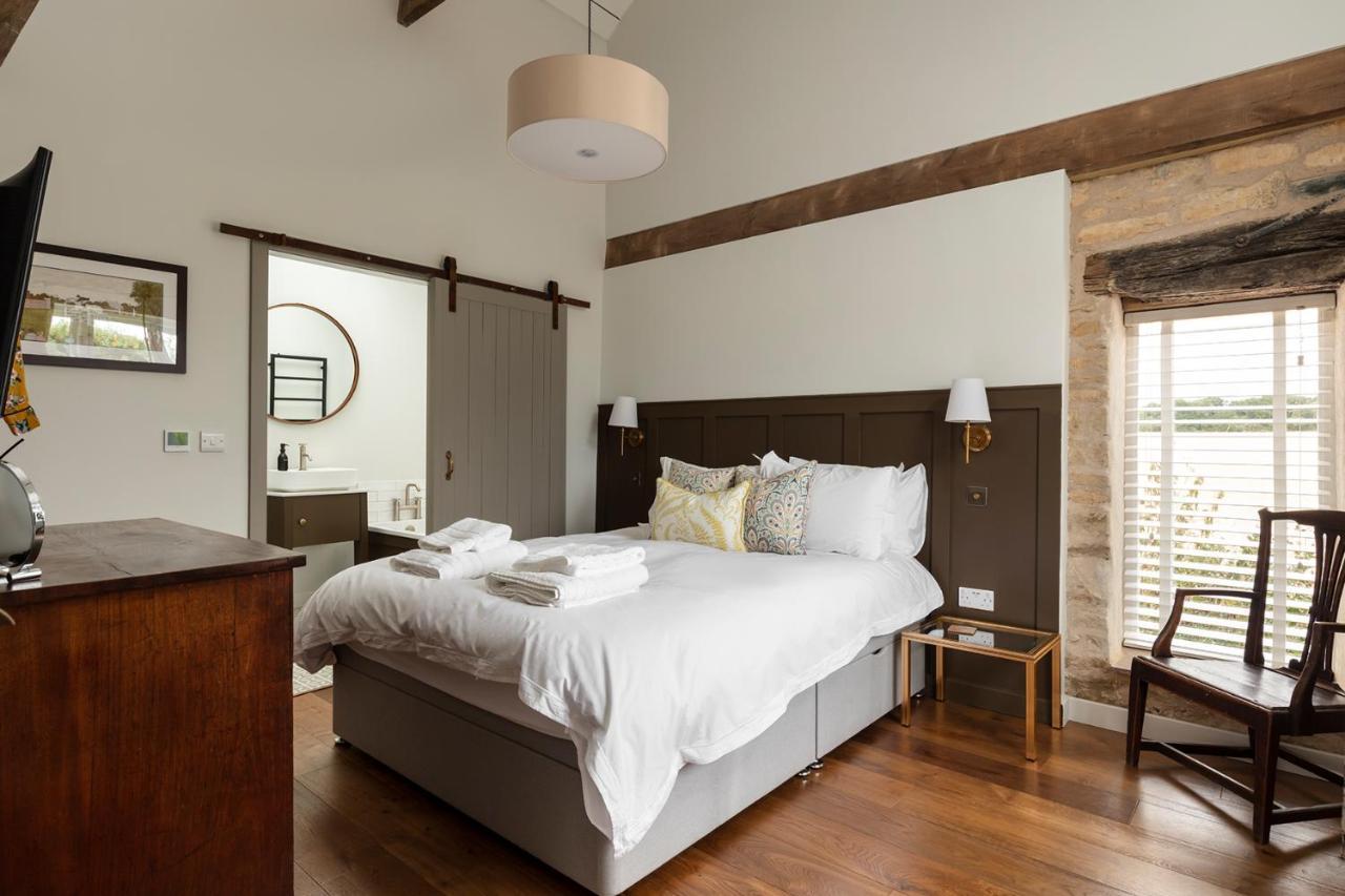 Linseed Barn- Stamford Holiday Cottages Экстерьер фото