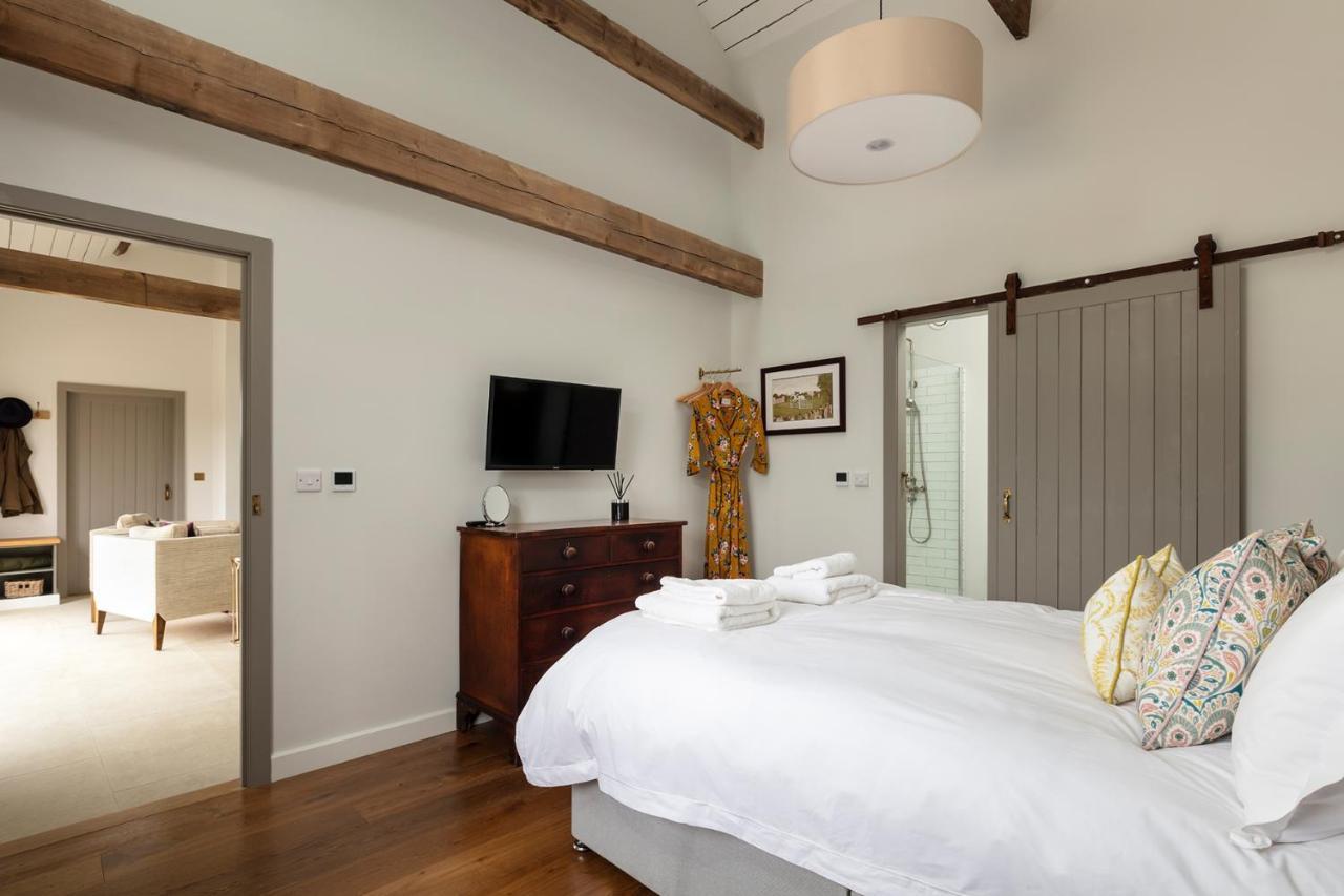 Linseed Barn- Stamford Holiday Cottages Экстерьер фото