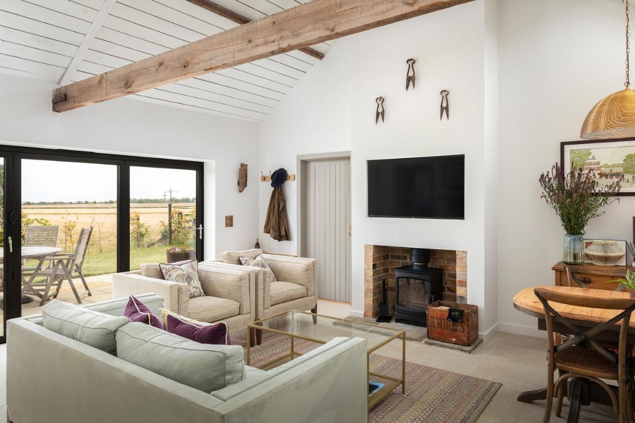Linseed Barn- Stamford Holiday Cottages Экстерьер фото